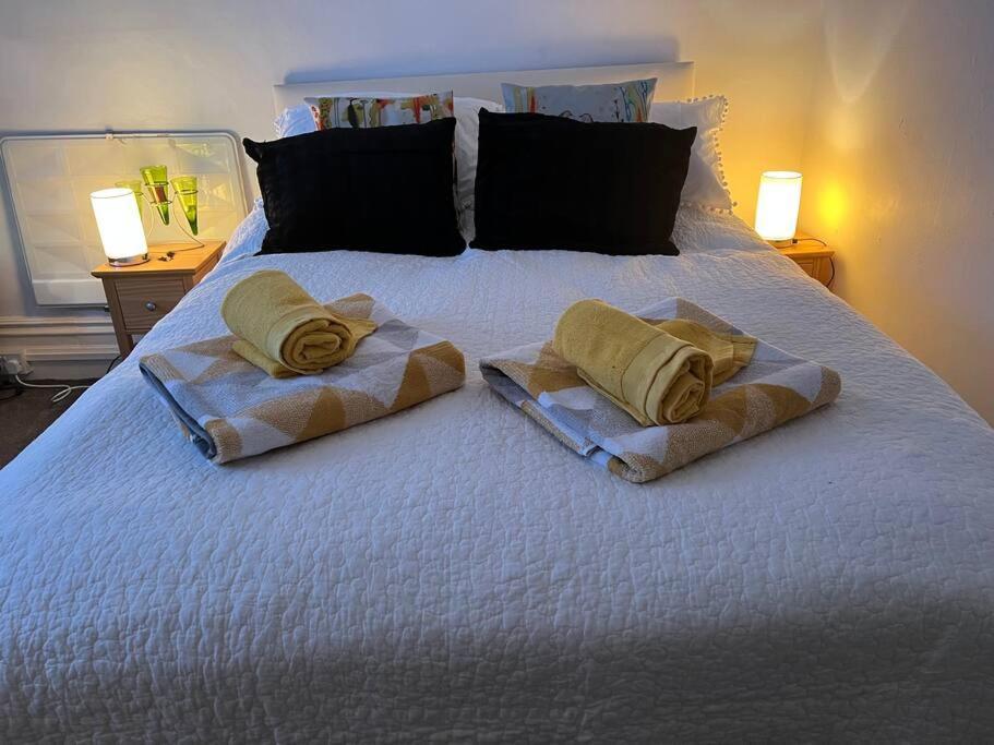 One/Two Bedroom Apartment Close To Sea & Centre Hastings Exteriér fotografie