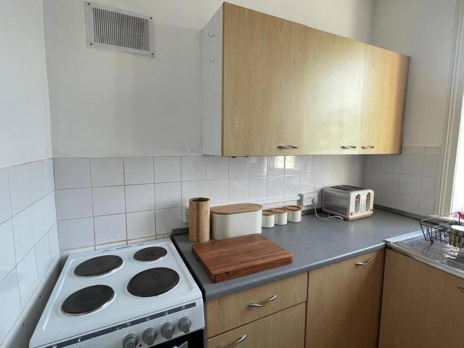 One/Two Bedroom Apartment Close To Sea & Centre Hastings Exteriér fotografie